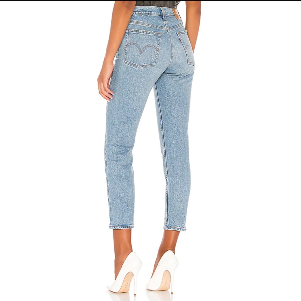 Levi’s wedgie fit jeans
